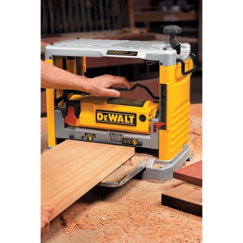 DeWALT DW734 12-1/2" Thickness Three Knife Head Wood Planer Tool - 15 Amp - Image 3