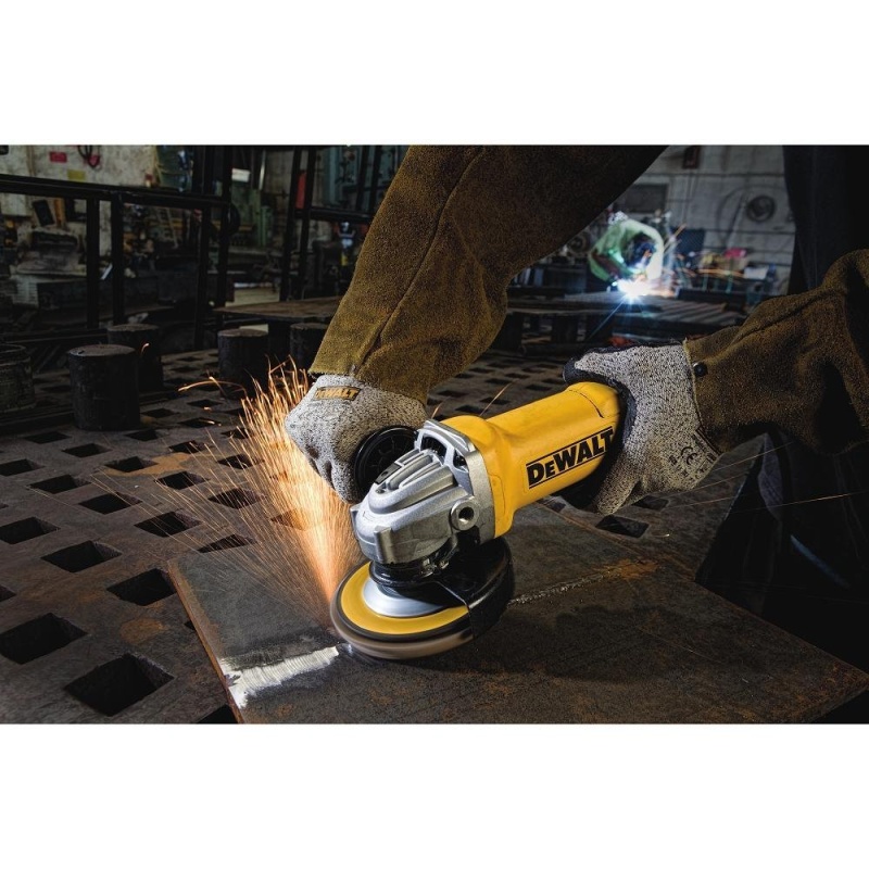 DeWALT DWE402K 4-1/2-Inch 11-Amp Angle Grinder Kit - Image 6