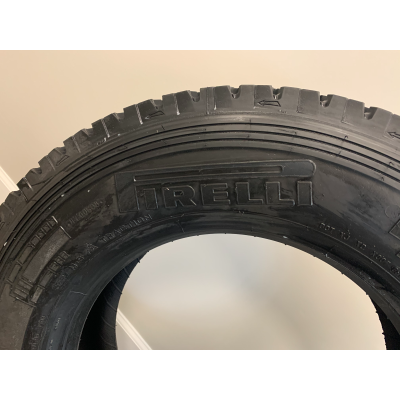 Tire 245/70R19.5 Pirelli TR01 Drive Closed Shoulder 14 Ply - Image 4