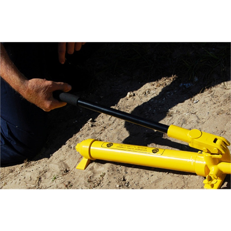 ESCO 10508 1-Quart Hand Operated Manual Hydraulic Pump - Image 4