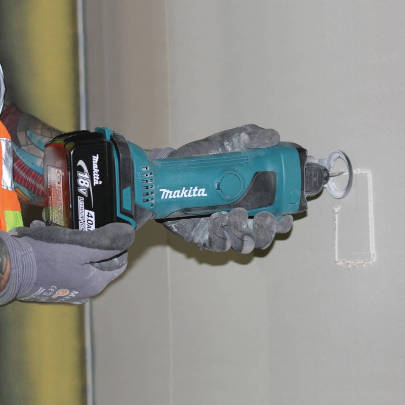 Makita XOC01Z 18-Volt 30,000 Rpm LXT Lithium-Ion Cordless Cut-Out Tool - Image 6