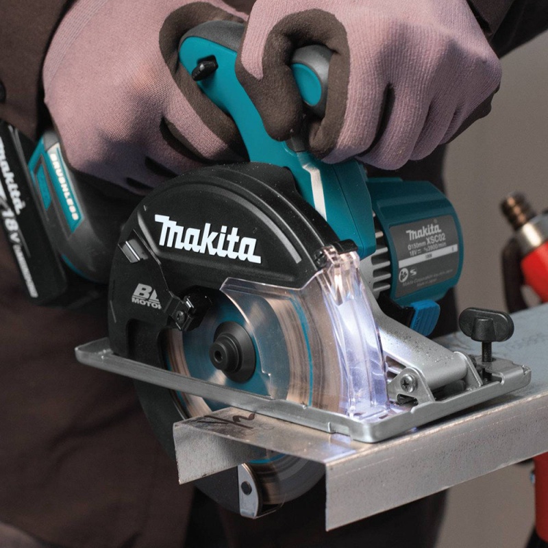 Makita XSC02Z 18V LXT Lithium-Ion Cordless 5-7/8" Metal Cutting Saw, Bare Tool - Image 7