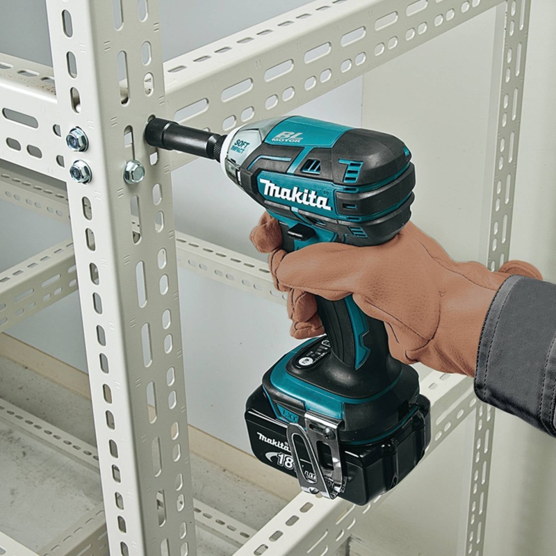 Makita XST01Z 18V LXT Lithium-Ion Cordless 3-Speed Impact Driver Bare Tool - Image 6